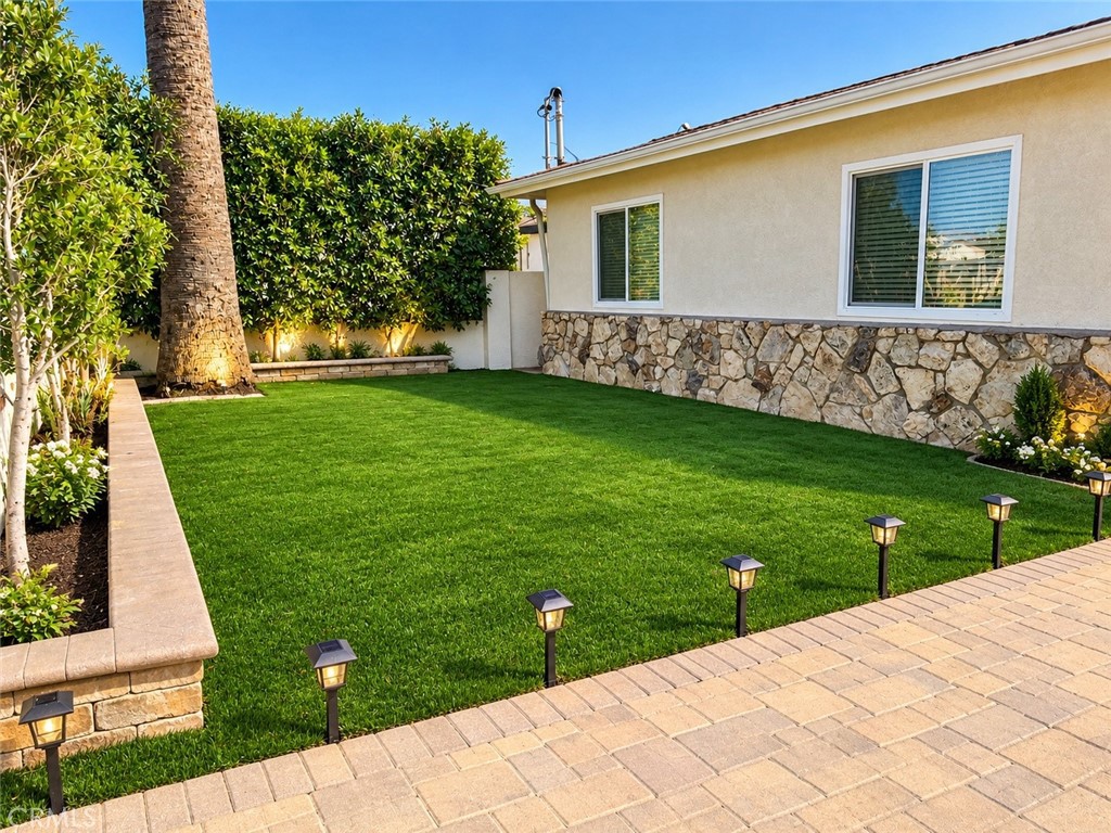 11246 Lull Street Property Photo 2