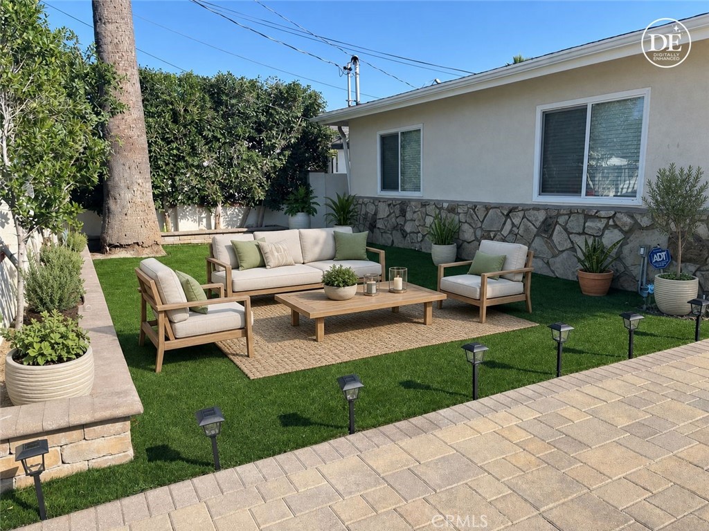 11246 Lull Street Property Photo 4