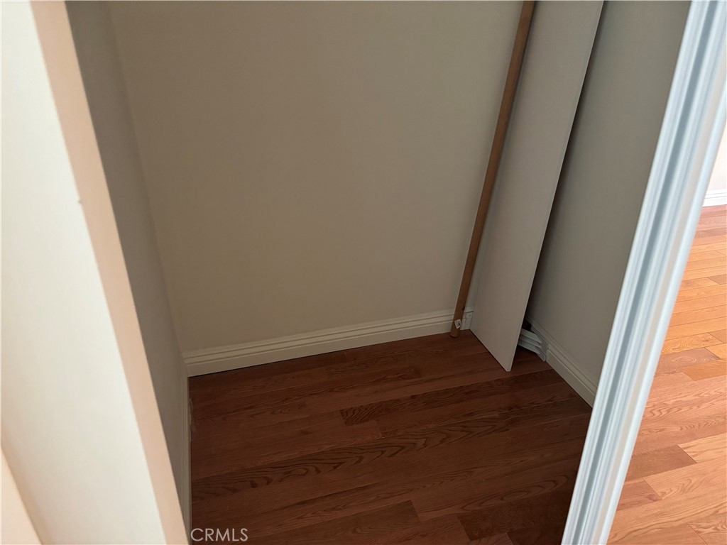 11246 Lull Street Property Photo 32