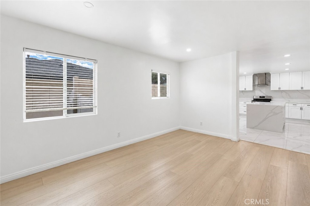7035 Calhoun Avenue Property Photo 4