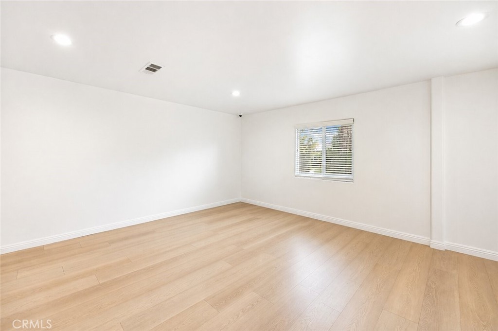 7035 Calhoun Avenue Property Photo 11
