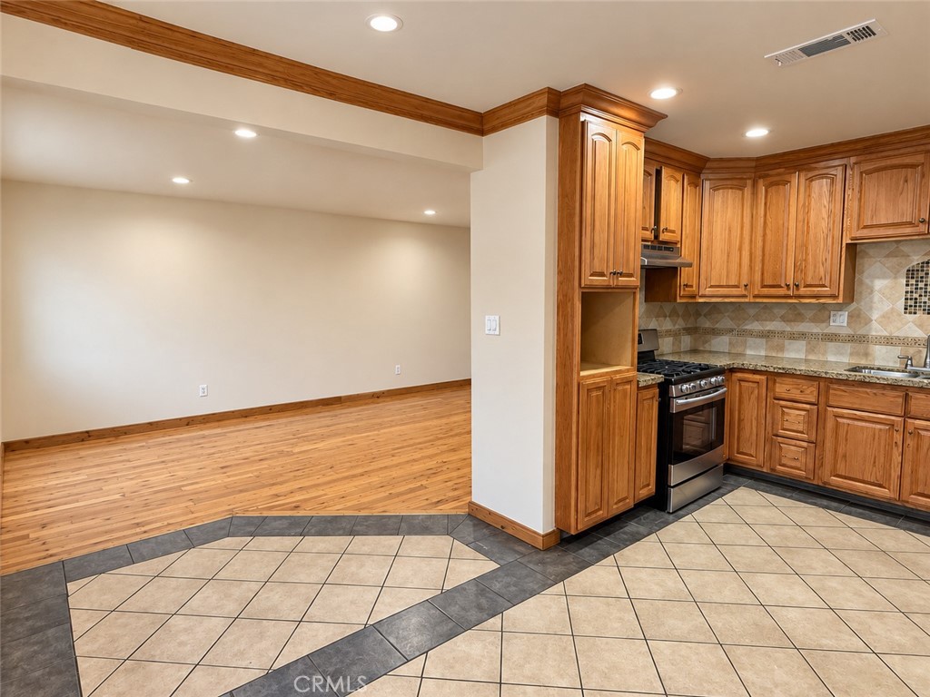 7881 Claybeck Avenue Property Photo 21