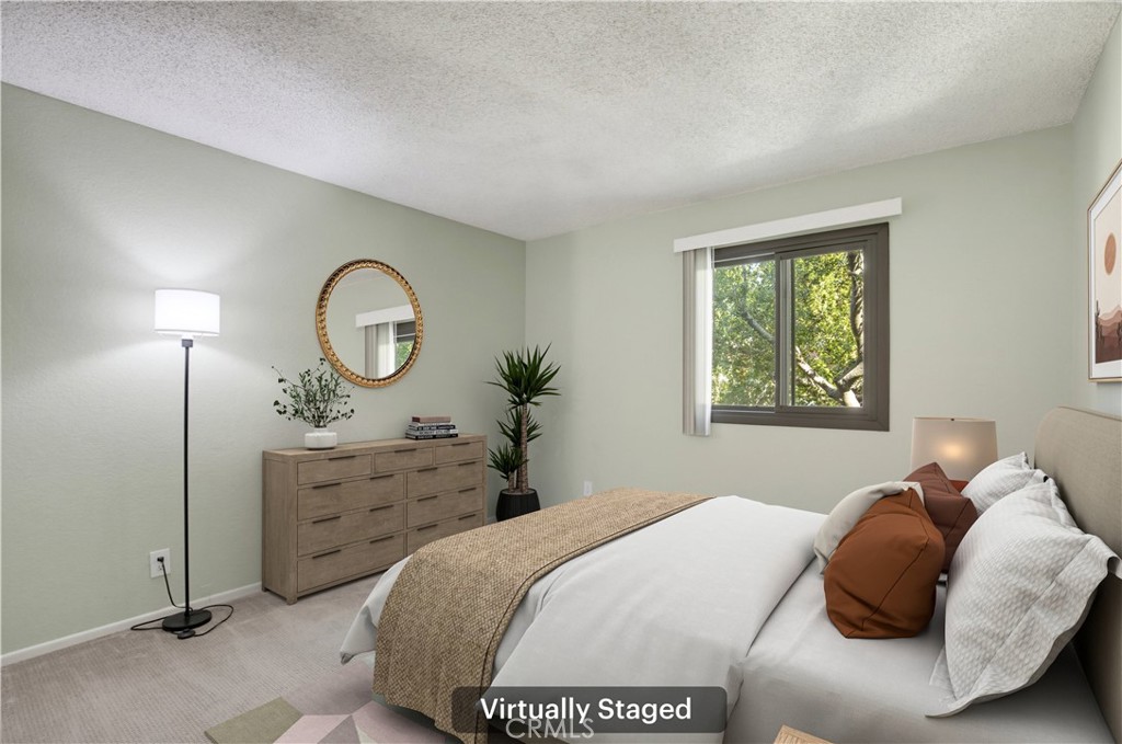460 Oak Street 215 Property Photo 18