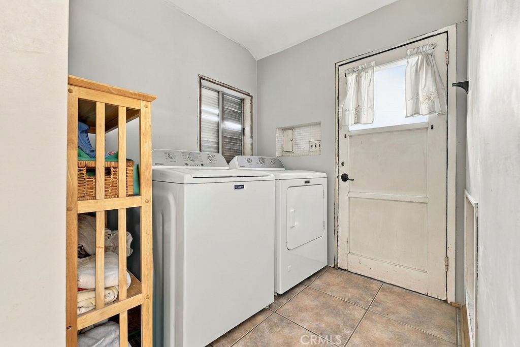 1731 La Cresta Drive Property Photo 14