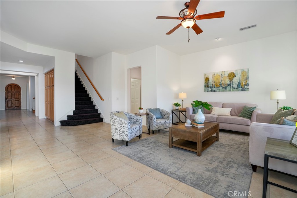 5777 Indian Pointe Drive Property Photo 17