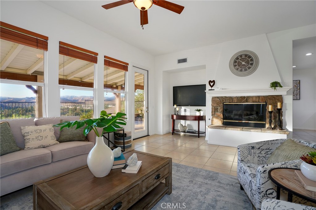 5777 Indian Pointe Drive Property Photo 19
