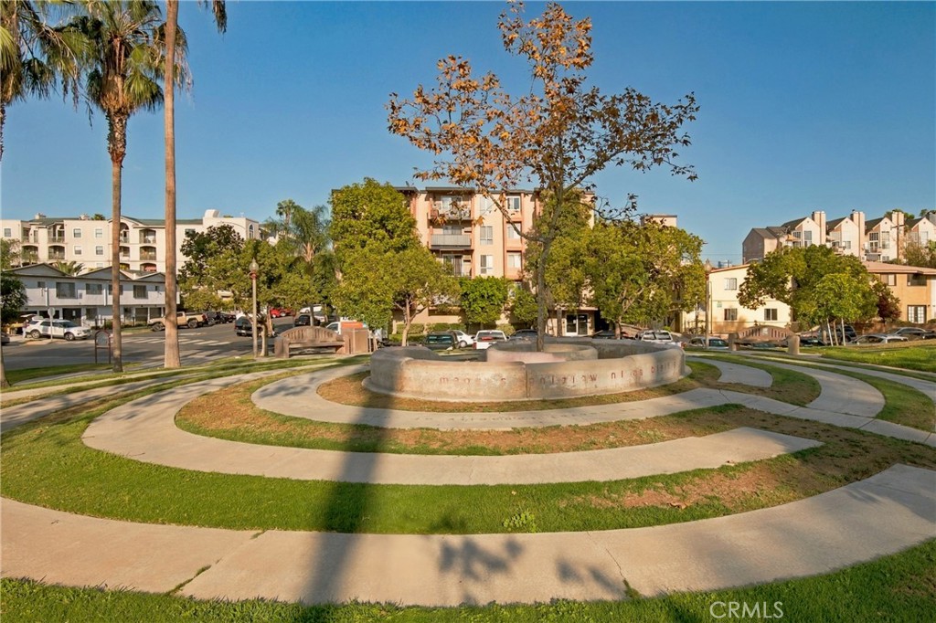 460 Golden Avenue 320 Property Photo 23