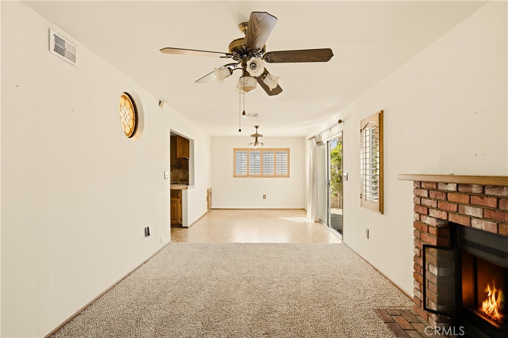 531 N Niagara Property Photo 24