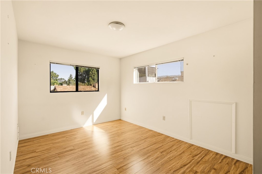 531 N Niagara Property Photo 36