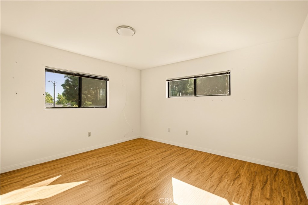 531 N Niagara Property Photo 38