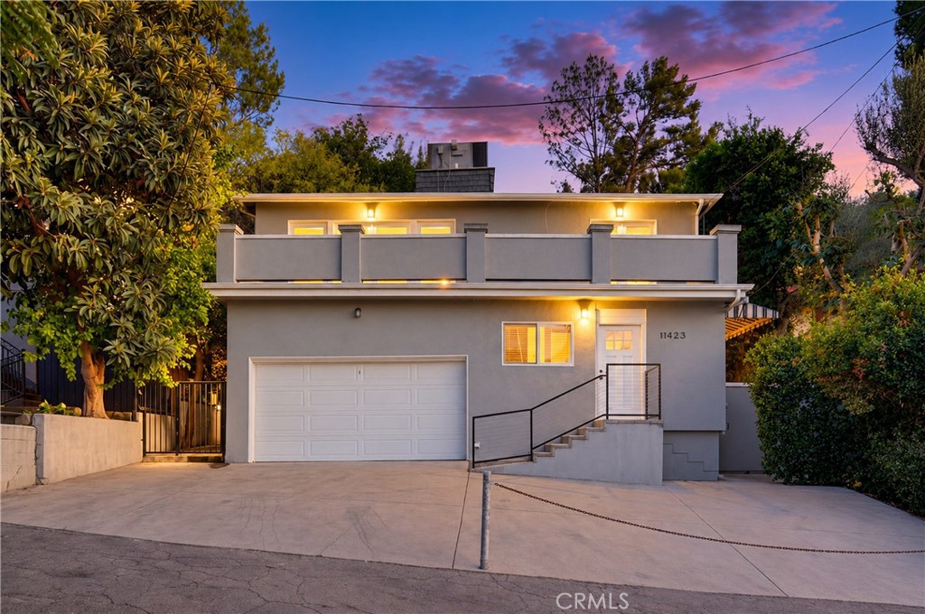 11423 Sunshine Terrace Property Photo 4