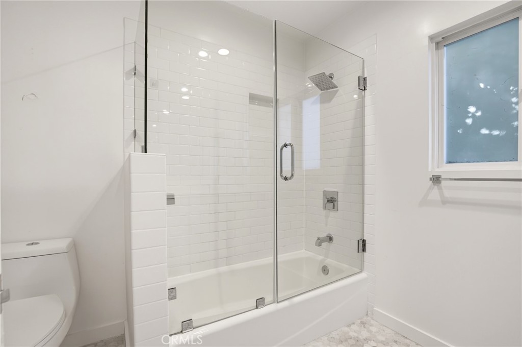 11423 Sunshine Terrace Property Photo 25