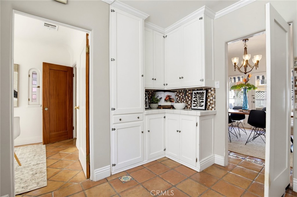 1304 Carmen Drive Property Photo 12