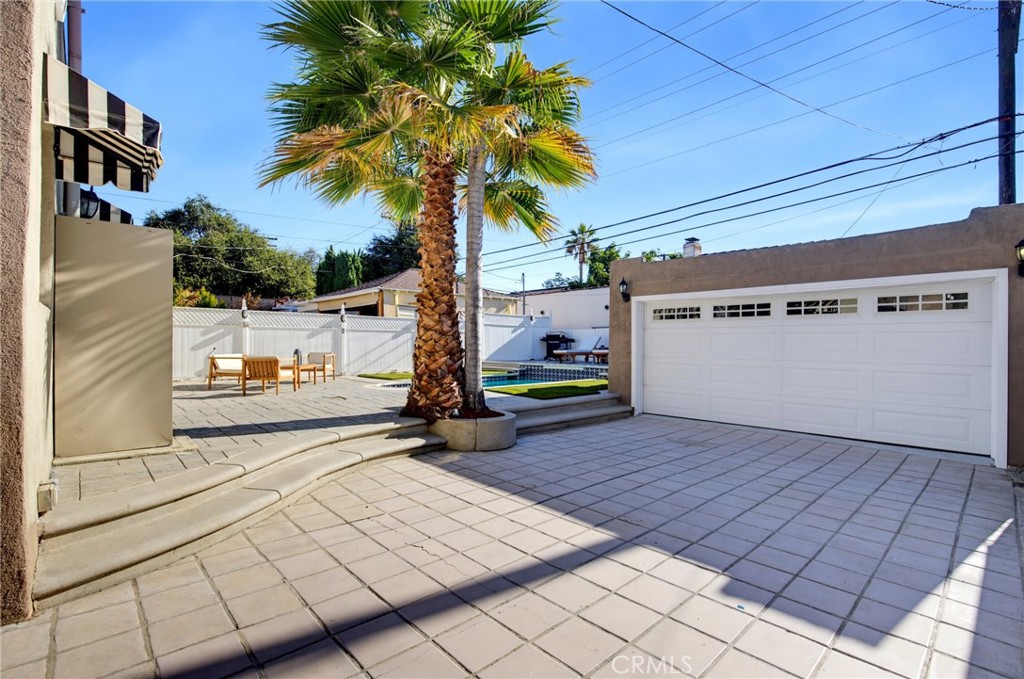 1304 Carmen Drive Property Photo 28