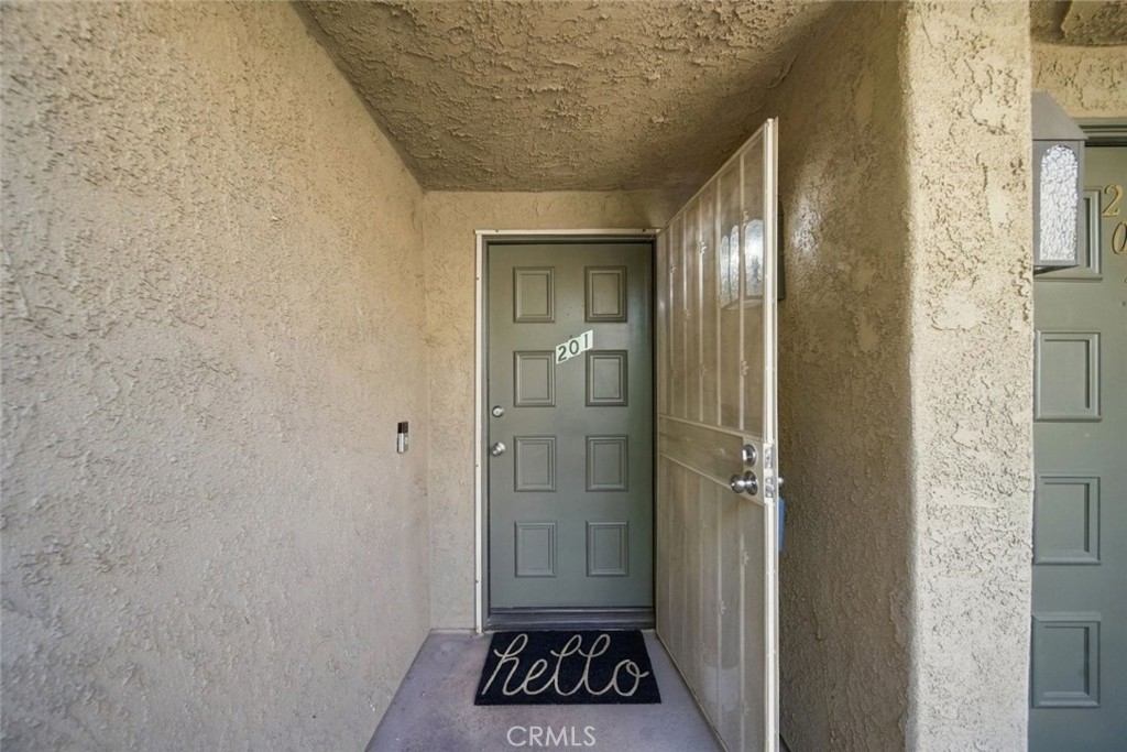 751 Birchpark Circle 201 Property Photo 3