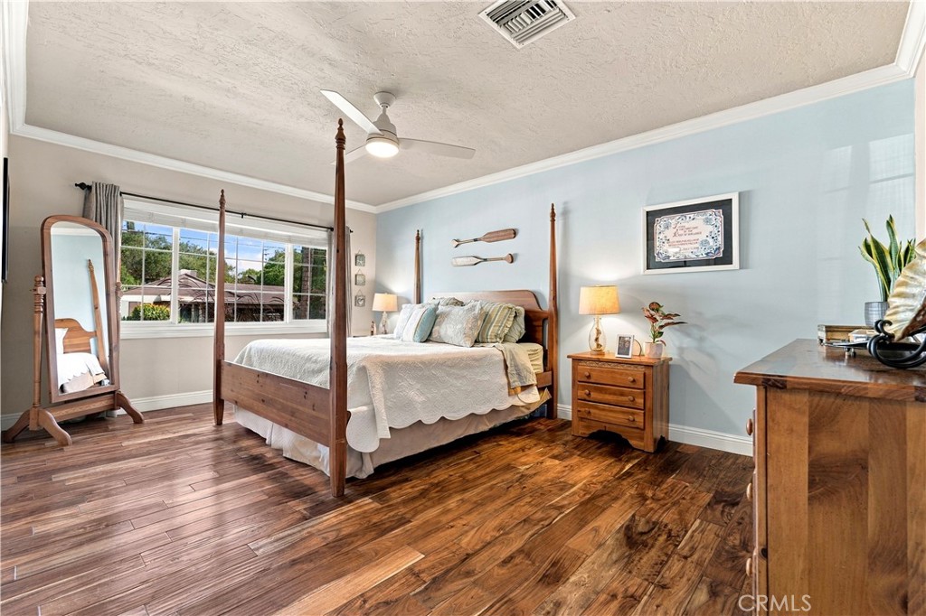 10323 Newhome Property Photo 17