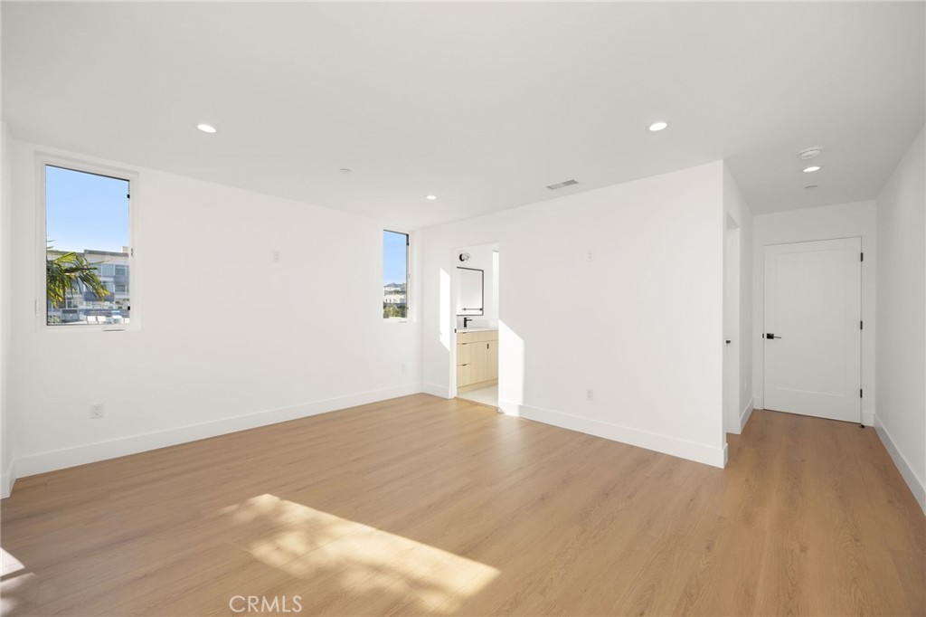 6239 Banner Avenue Property Photo 24