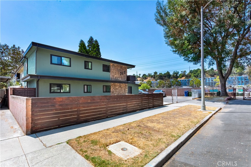 2910 Acresite Street Property Photo 1