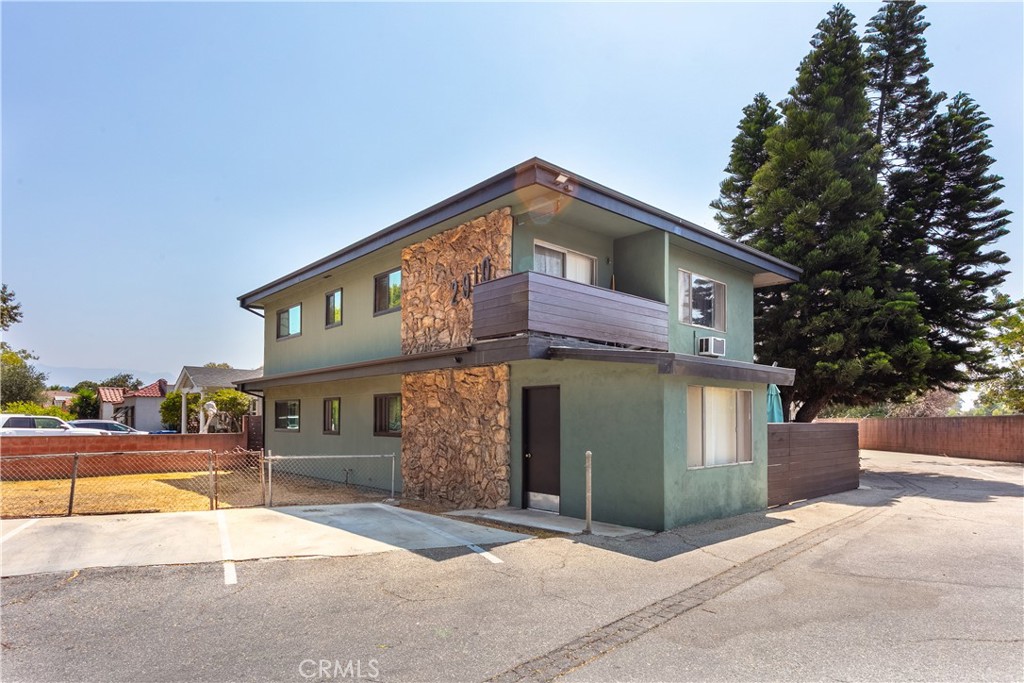 2910 Acresite Street Property Photo 5