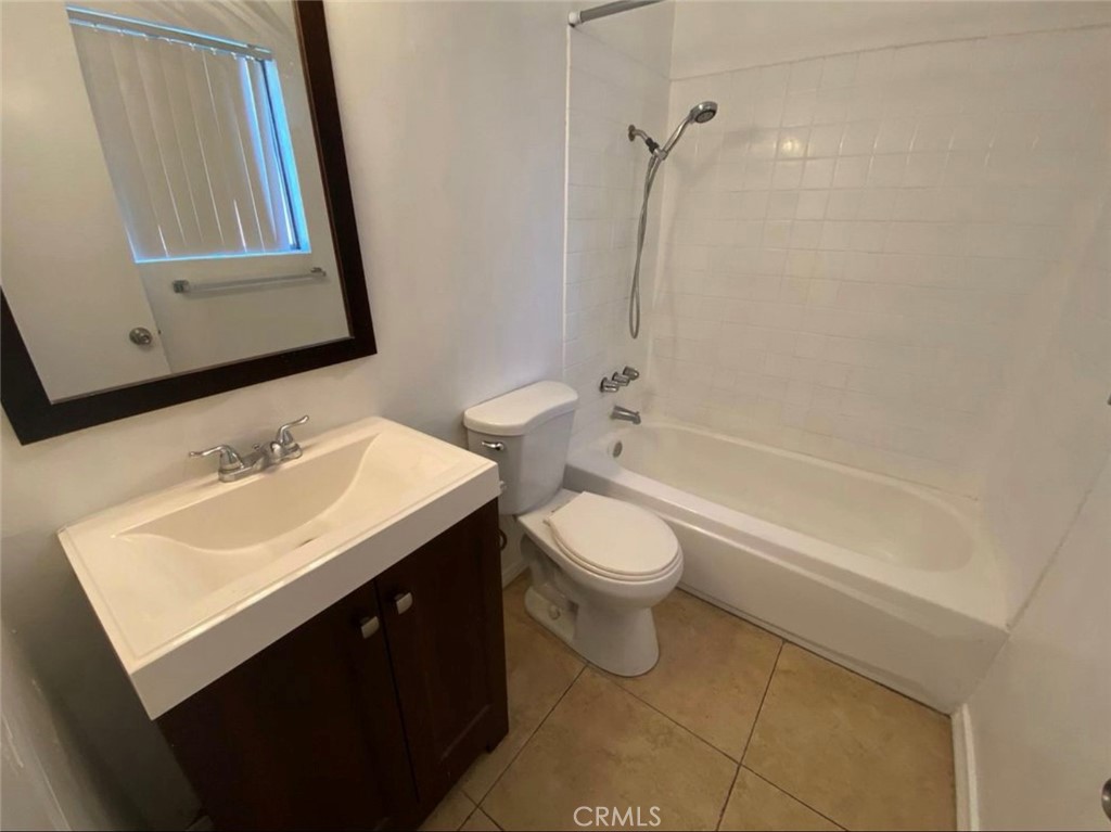 2910 Acresite Street Property Photo 12