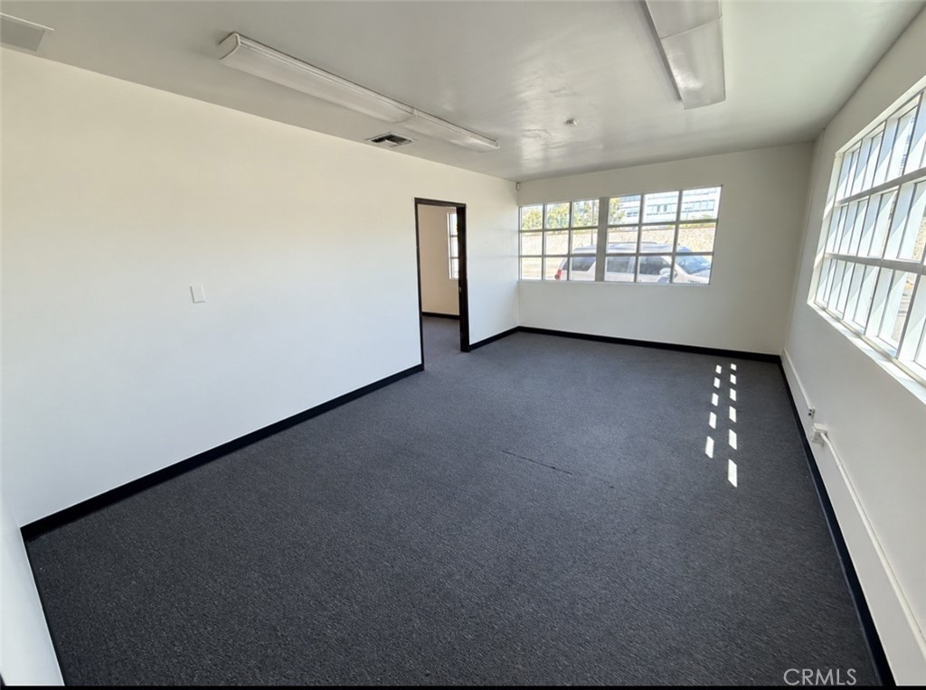 3210 W Vanowen Street Property Photo 10