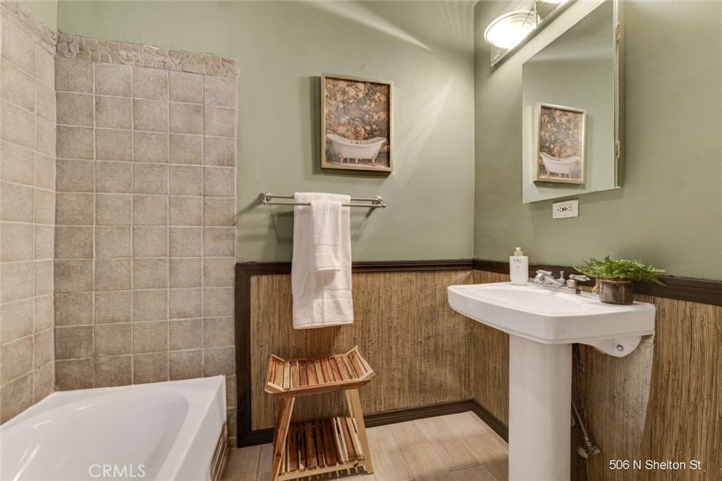 506 N Shelton Street Property Photo 20