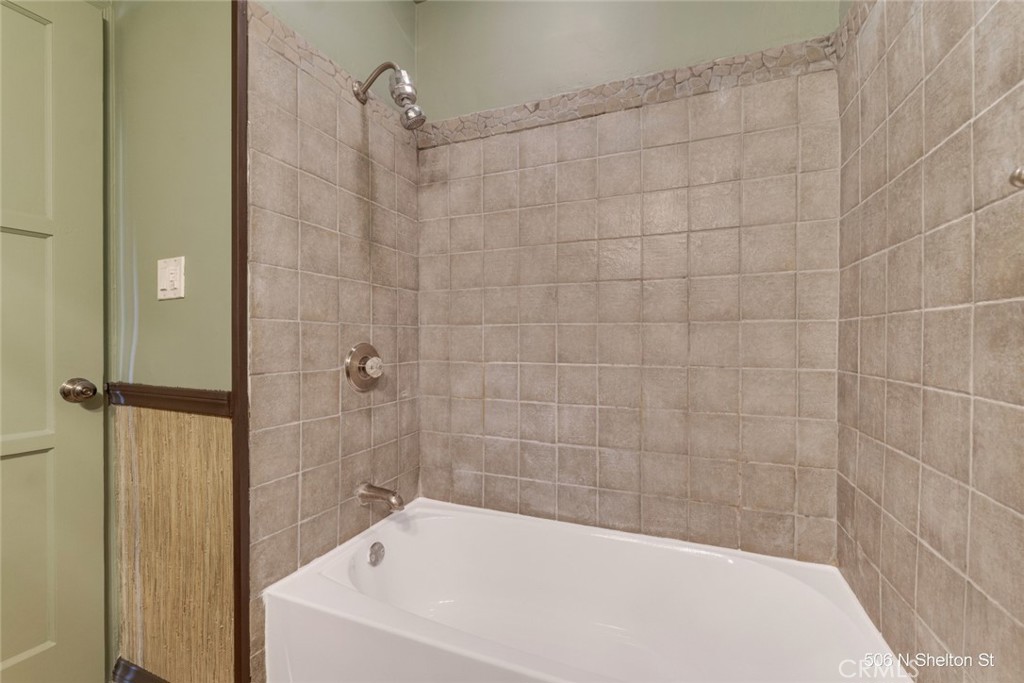 506 N Shelton Street Property Photo 21