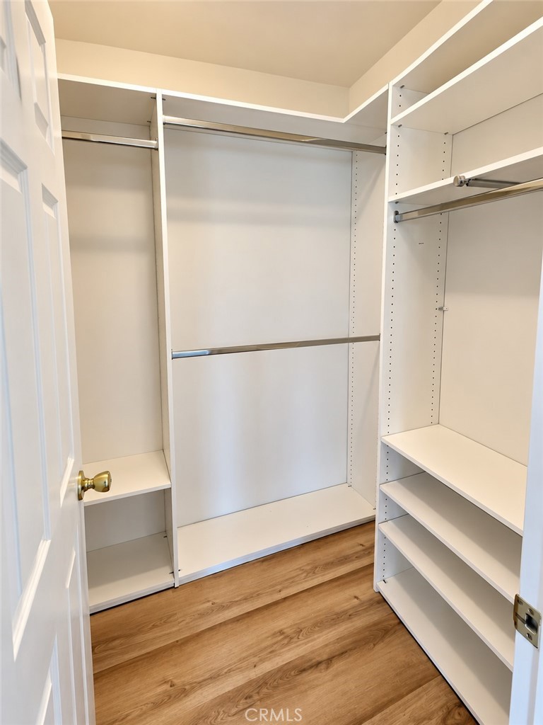 1104 N Screenland Drive Property Photo 23