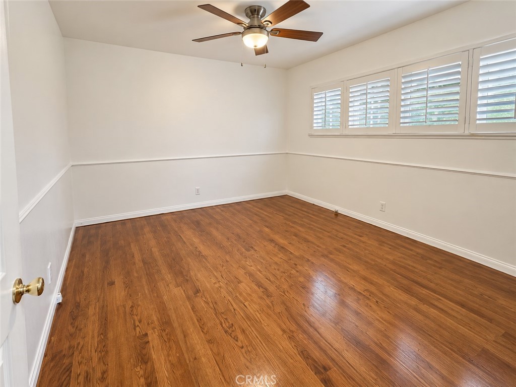 1104 N Screenland Drive Property Photo 28