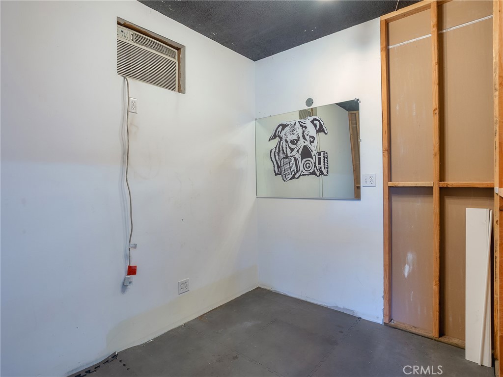 4105 W Magnolia Boulevard Property Photo 14