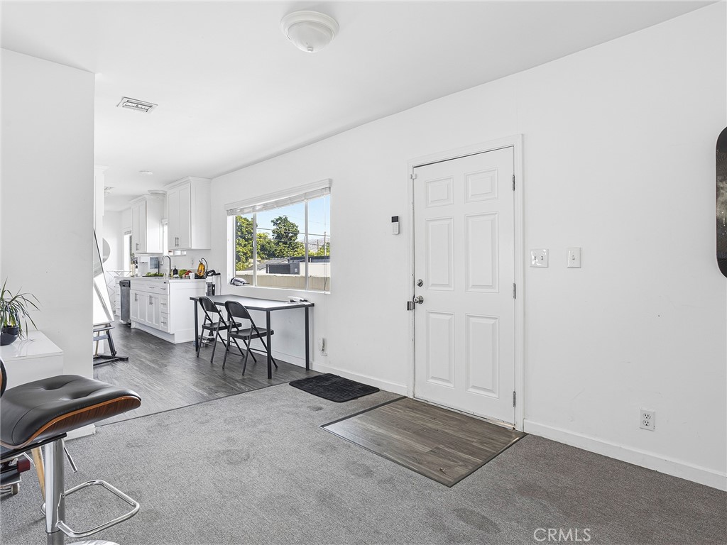 4105 W Magnolia Boulevard Property Photo 17