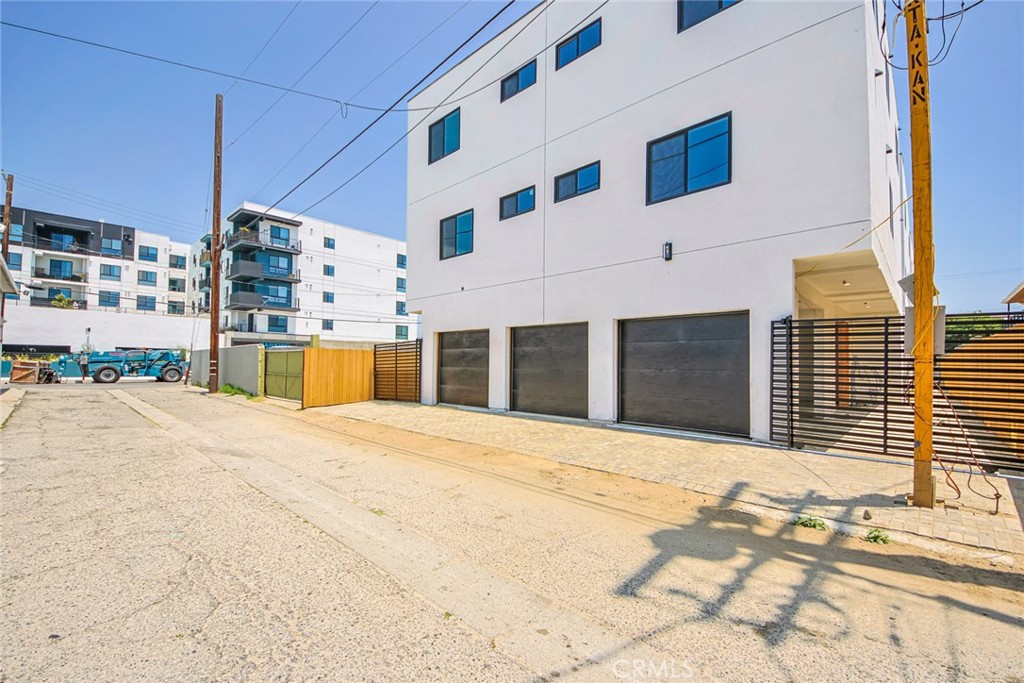 6453 Troost Avenue Property Photo 13