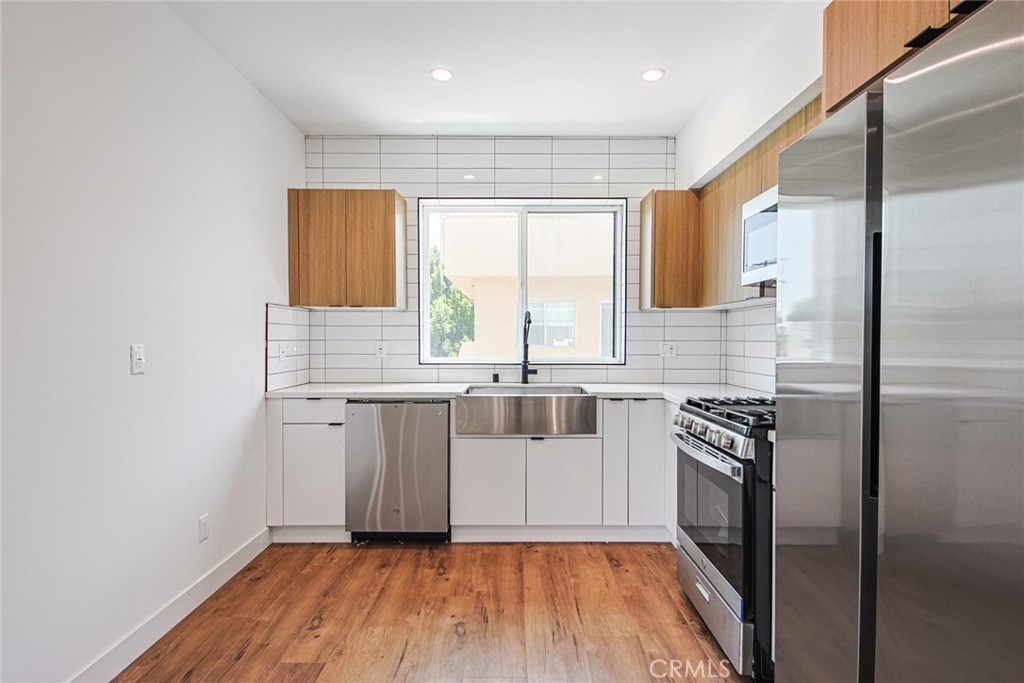 6453 Troost Avenue Property Photo 30