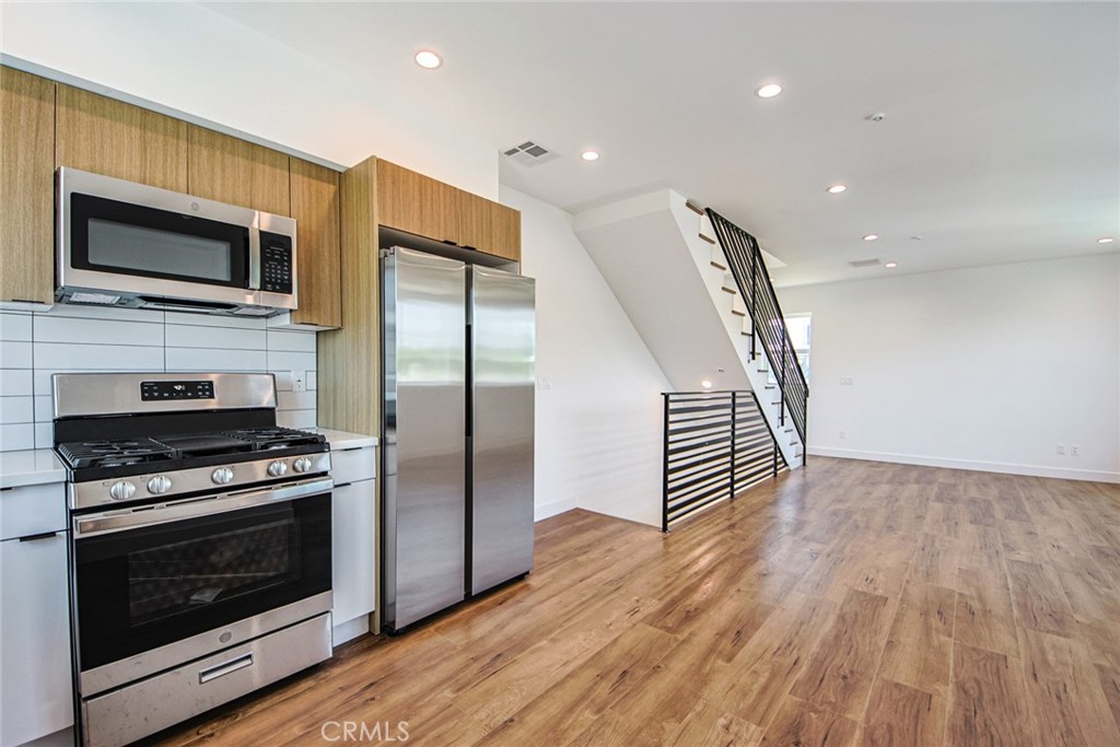 6453 Troost Avenue Property Photo 31