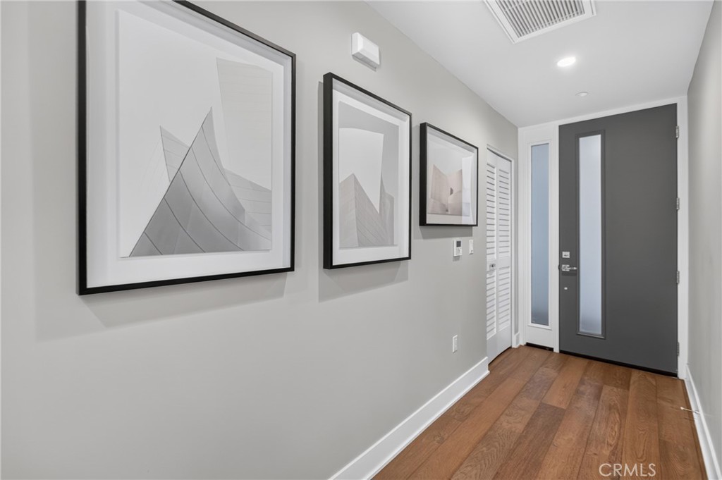 125 Hurlbut Street 202 Property Photo 6