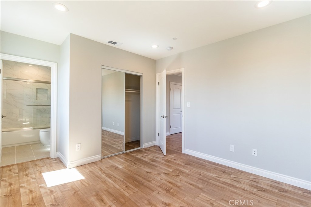1739 Longwood Avenue Property Photo 7