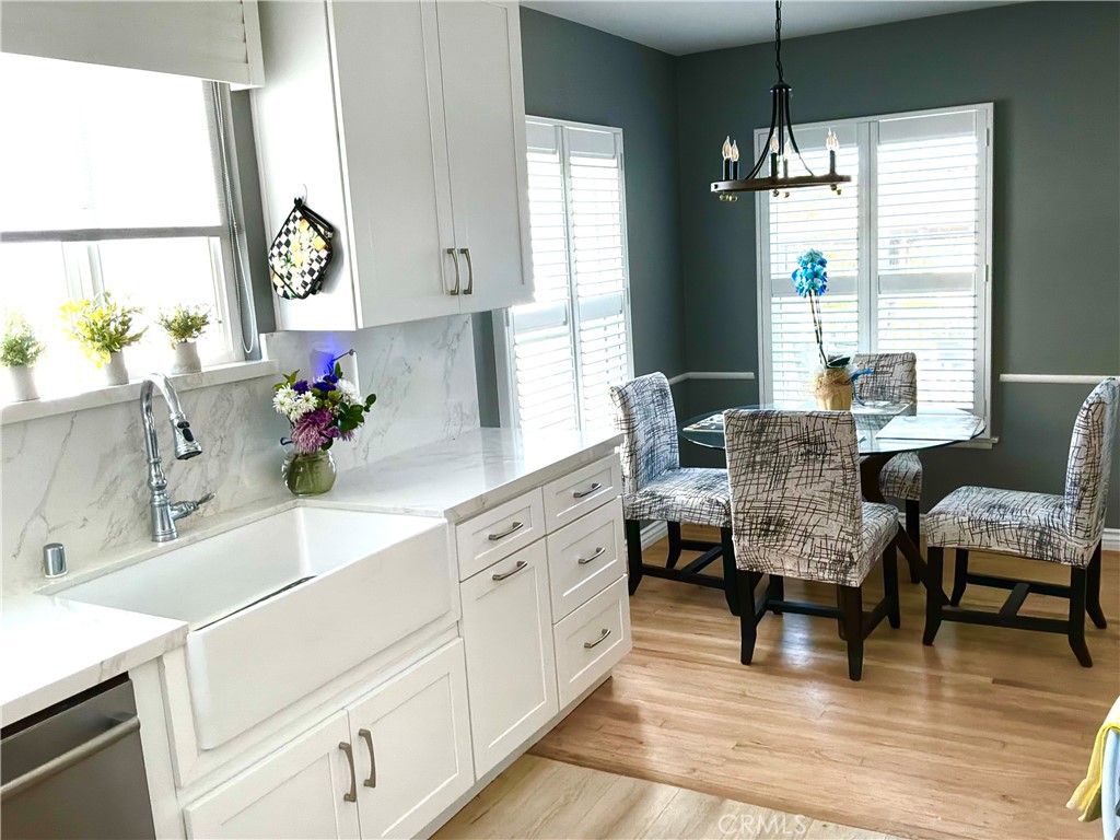 17415 Victory Property Photo 4