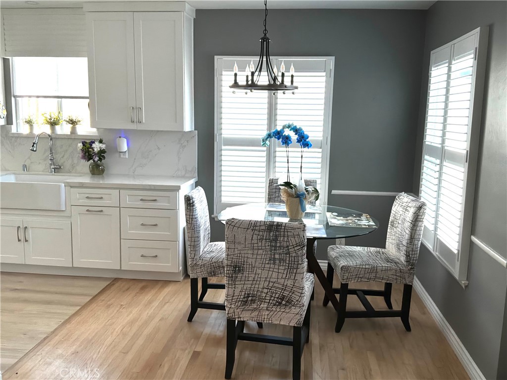 17415 Victory Property Photo 8