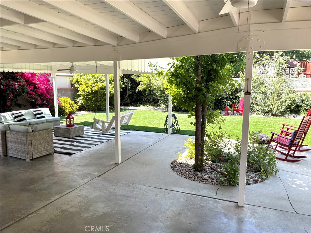 17415 Victory Property Photo 15