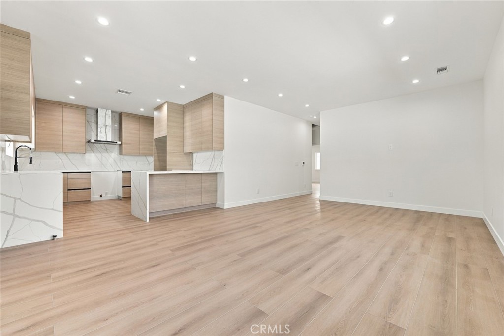 10904 Tujunga Canyon Property Photo 5