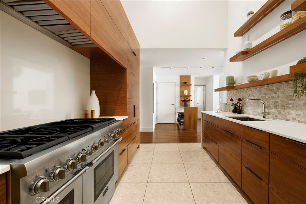 6735 Yucca 501 Property Photo 28