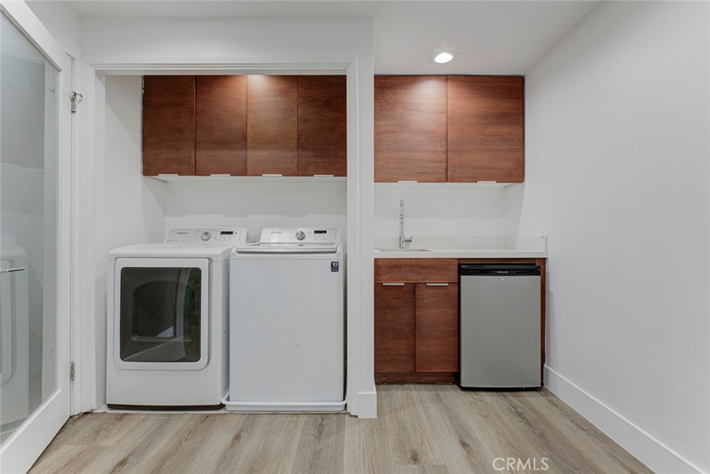 1080 Everett Property Photo 43