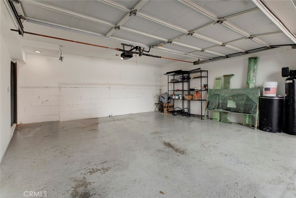 1080 Everett Property Photo 47