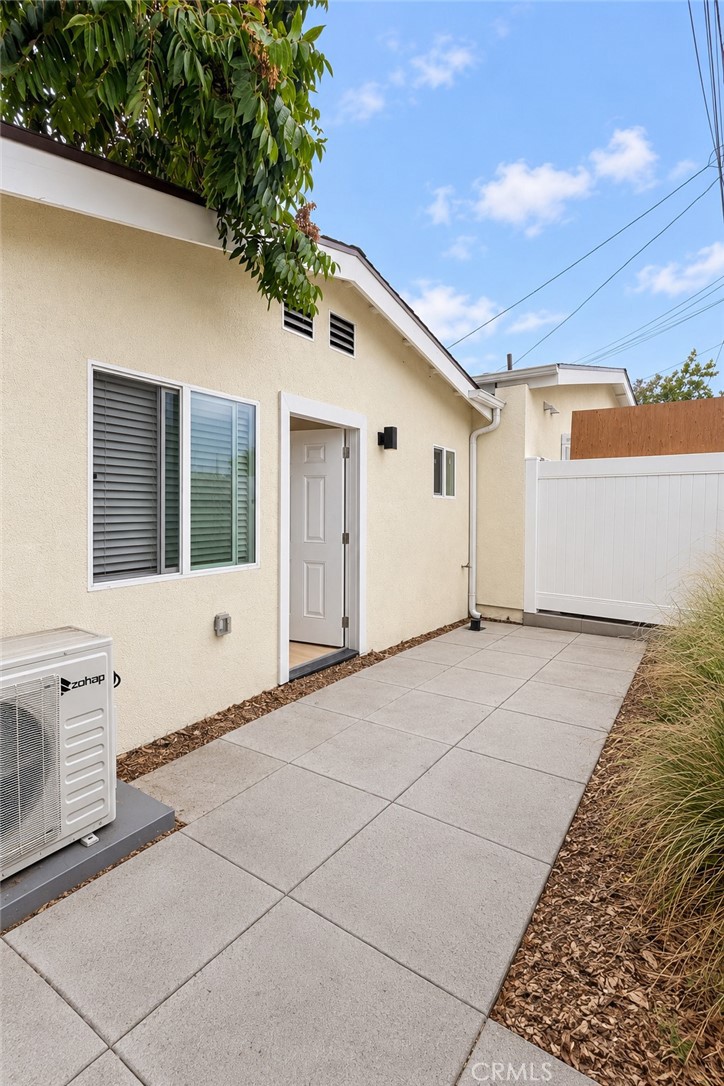 14770 1/2 Polk Street Property Photo 2