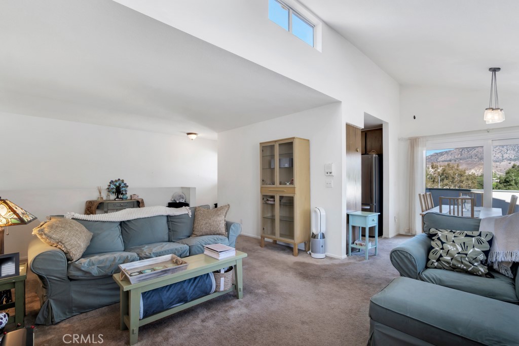 10574 Sunland Boulevard 7 Property Photo 1