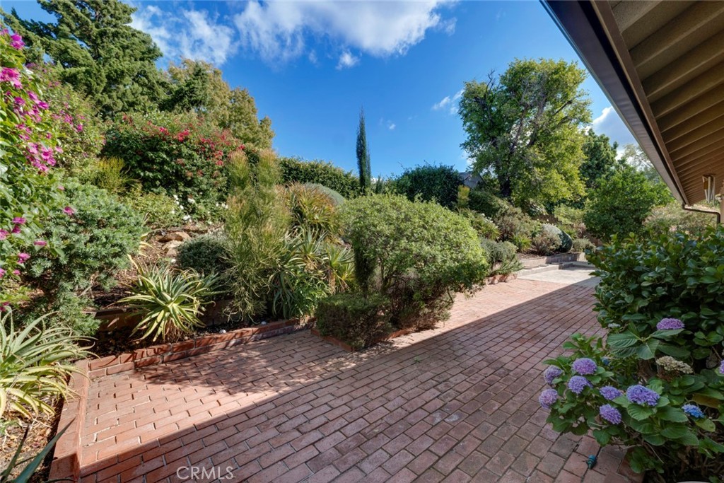 872 Boxthorn Avenue Property Photo 31
