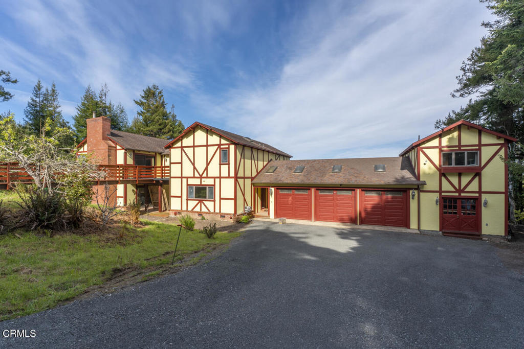 33451 Little Valley Road Property Photo 3