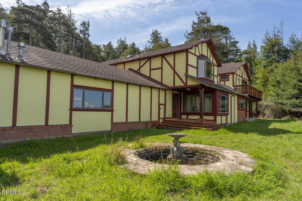 33451 Little Valley Road Property Photo 5