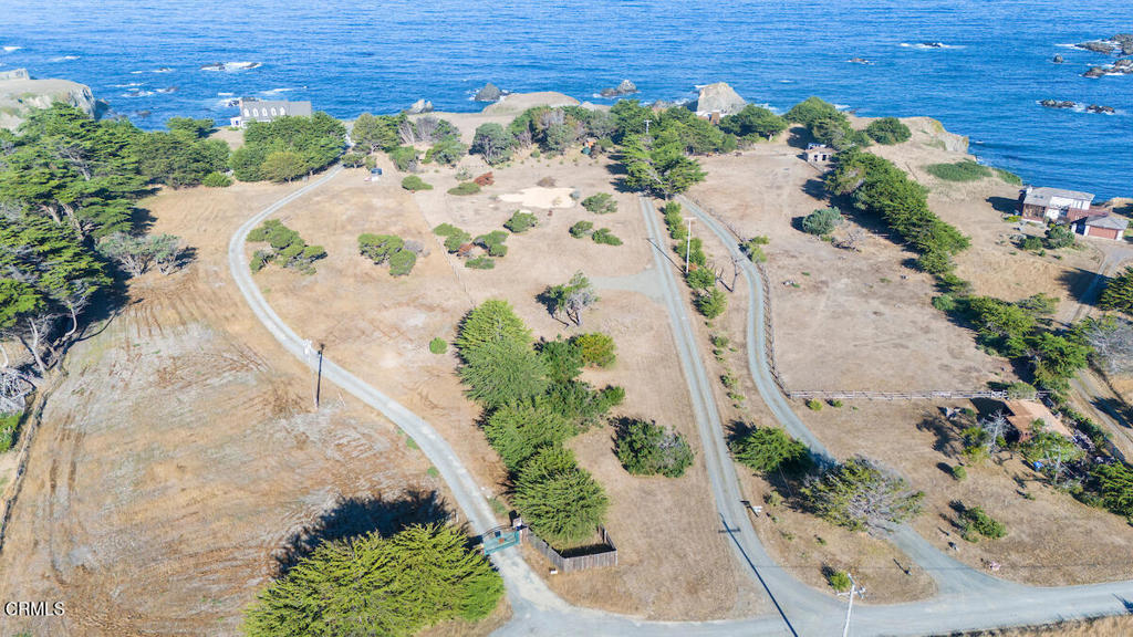 45380 Caspar Point Road Property Photo 15