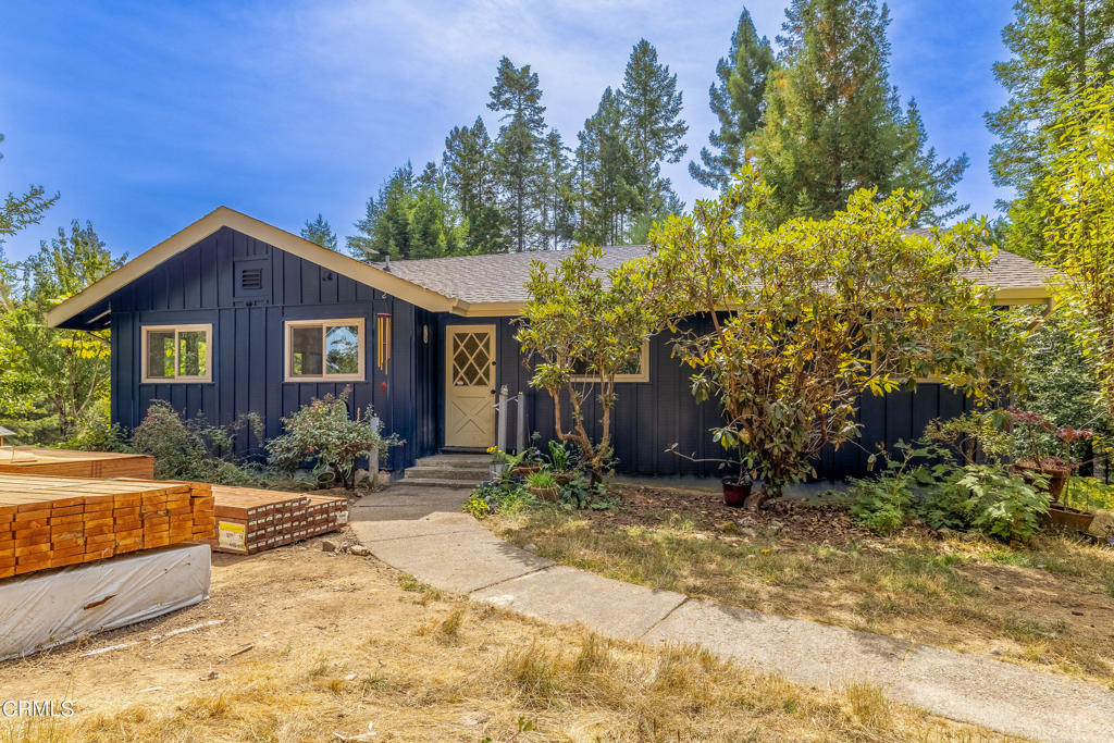 27101 Highway 20 Property Photo 1